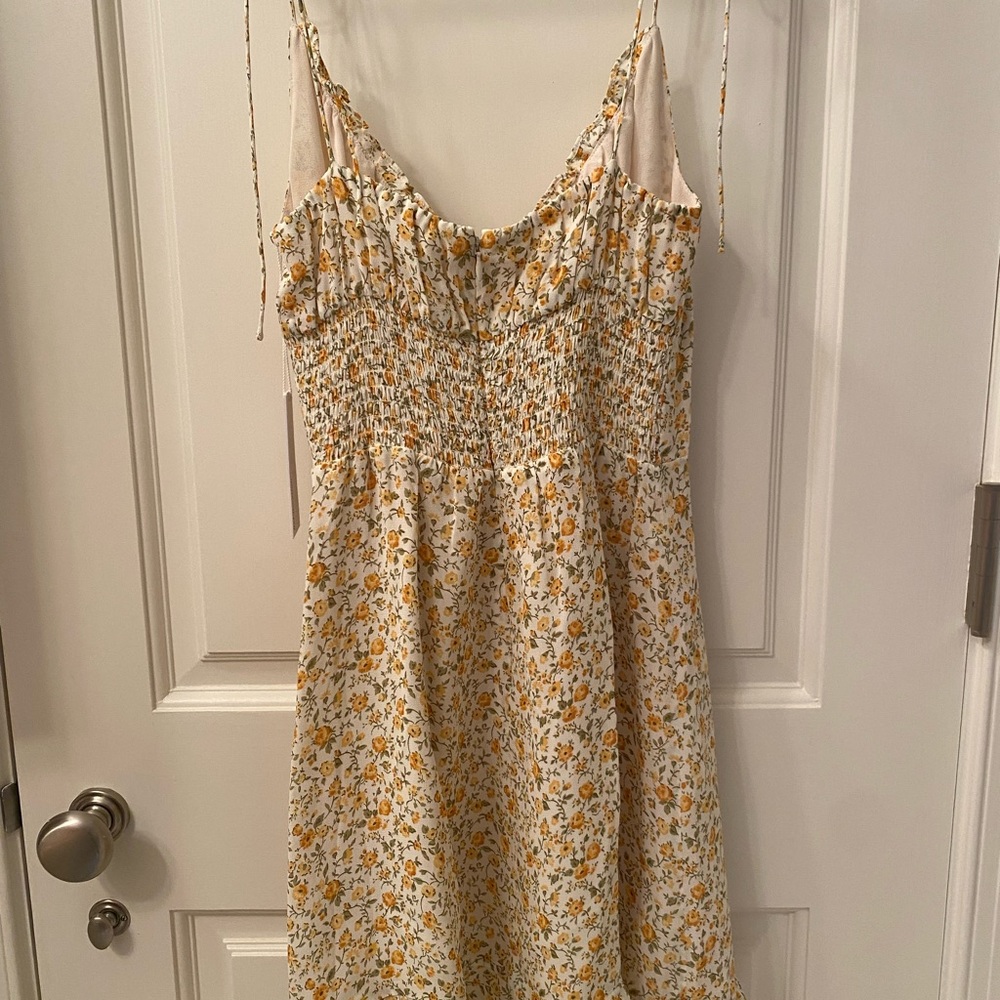 NWT! Reformation Ester Dress - Picture 10 of 10